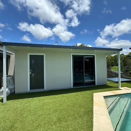 Lakeside Retreat-2